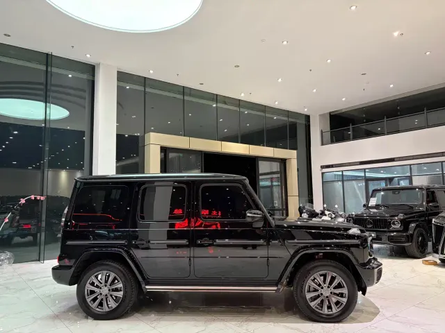 Mercedes-Benz G-Class — Фото автомобиля 13