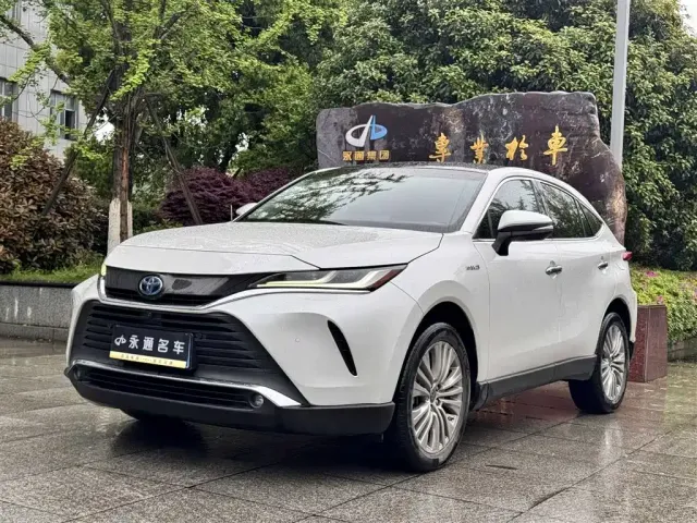 Фотография автомобиля — Toyota Harrier