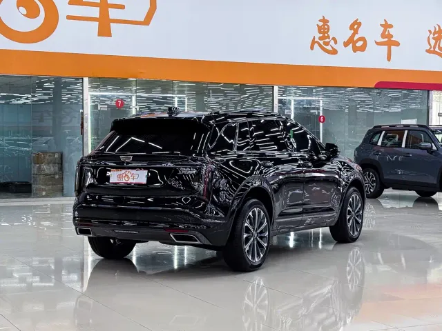 Cadillac XT5 — Фото автомобиля 11