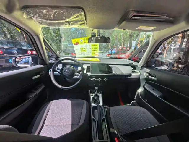 Honda Fit — Фото автомобиля 4