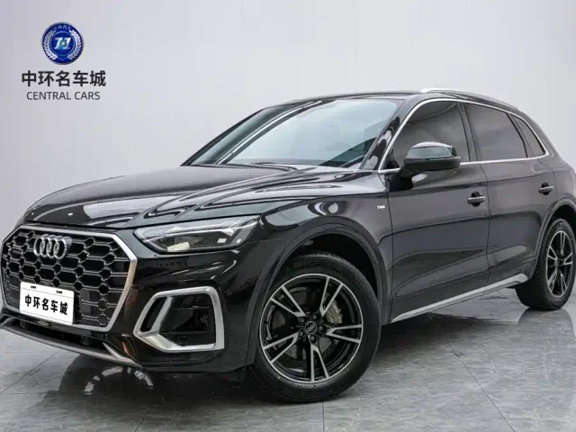 Фотография автомобиля — Audi Q5L