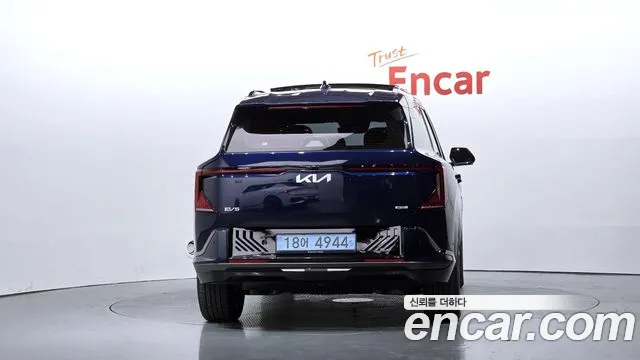 Kia EV5 — Фото автомобиля 4