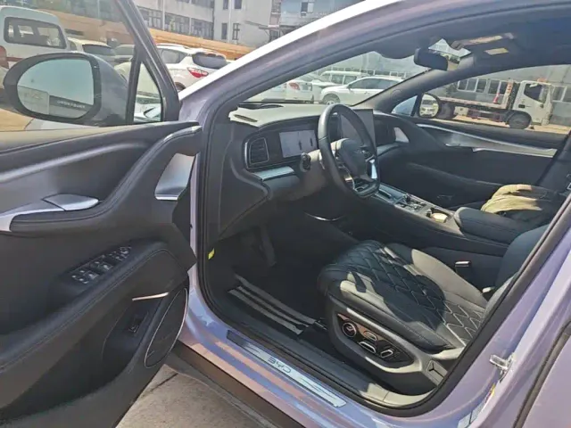 BYD Sealion 07 EV — Фото автомобиля 15