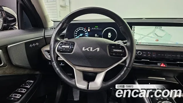 Kia K8 — Фото автомобиля 13