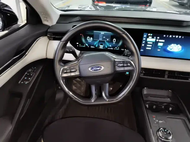 Ford Mondeo — Фото автомобиля 10
