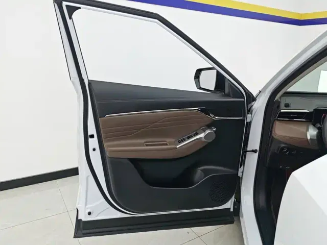 GAC Trumpchi GS4 — Фото автомобиля 7
