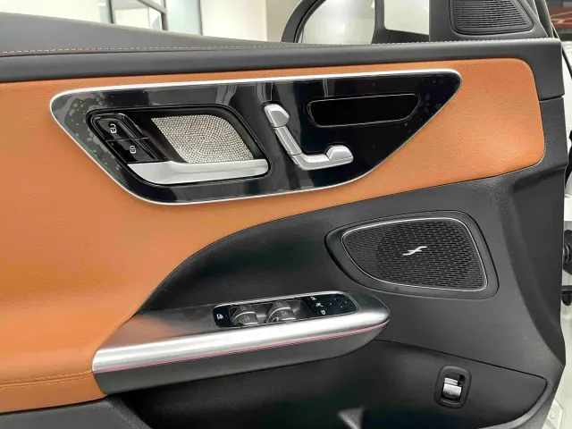 Mercedes-Benz C-Class — Фото автомобиля 17