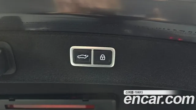 Genesis G80 Бензин 2.5 турбо AWD — Фото автомобиля 20
