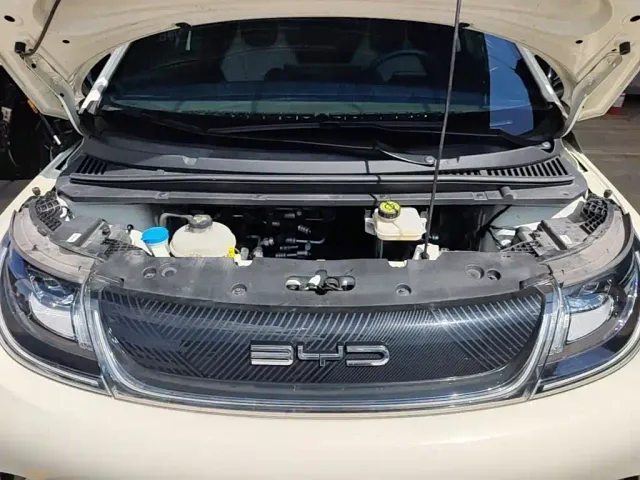 BYD Dolphin — Фото автомобиля 15