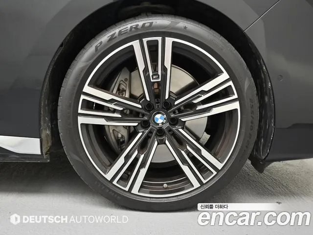 BMW 7-Series 7 серия (G70) — Фото автомобиля 5