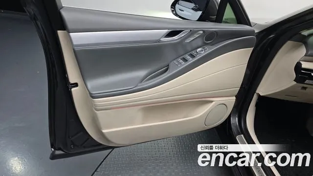 Genesis G80 Бензин 2.5 турбо 2WD — Фото автомобиля 24