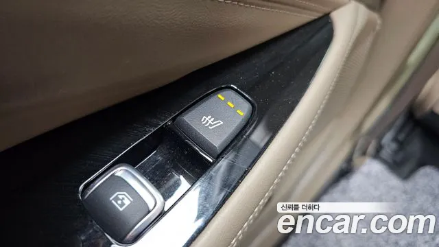Kia K8 K8 Hybrid — Фото автомобиля 19