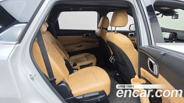 Kia Sorento Sorento 4-е поколение Бензин 2.5T 2WD — Фото автомобиля 11