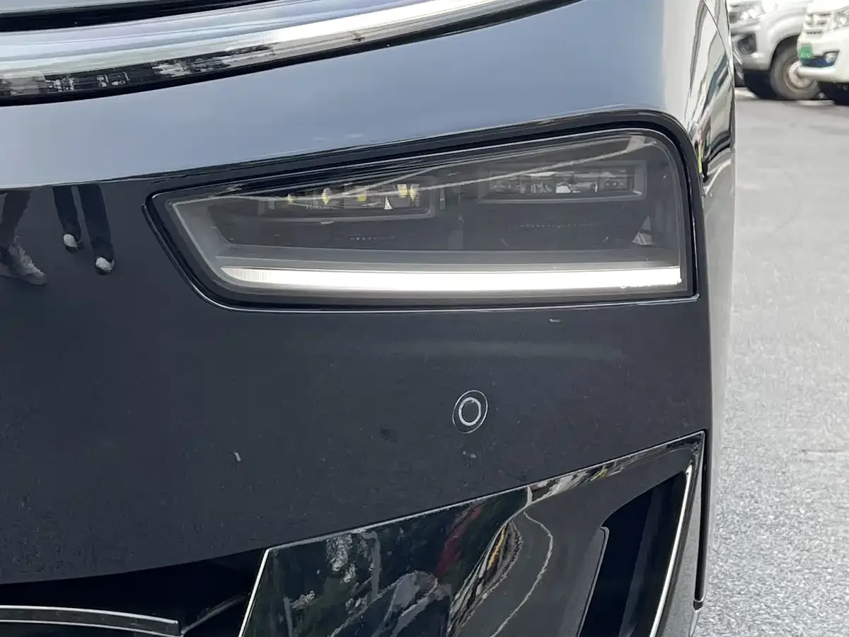 XPeng XPeng P7+ 2025 Extended Range — Фото автомобиля 8