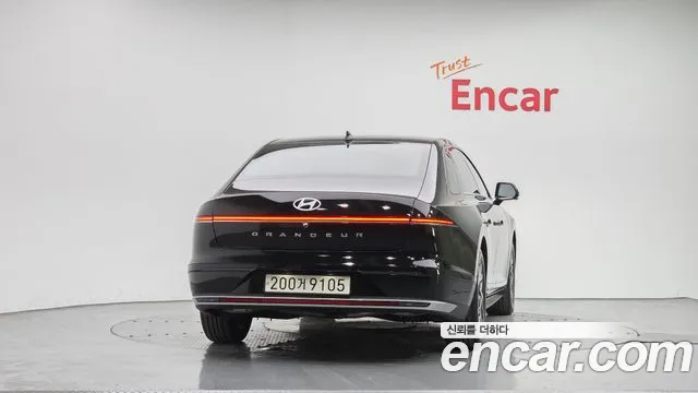 Hyundai Grandeur GN7 — Фото автомобиля 4