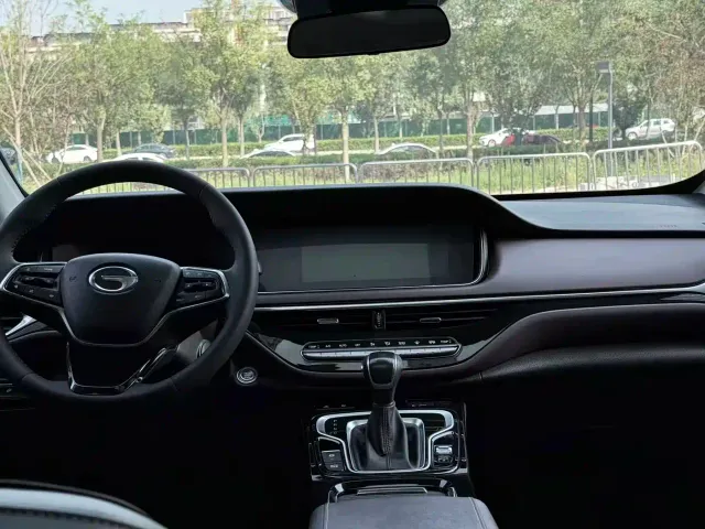 GAC Trumpchi M6 — Фото автомобиля 7