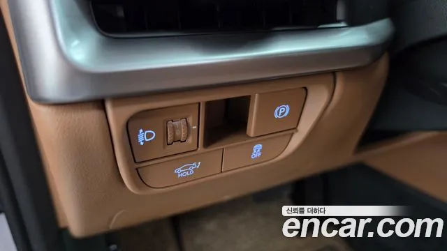 Hyundai Grandeur GN7 — Фото автомобиля 19