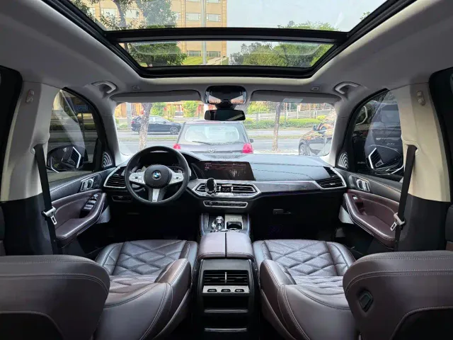 BMW X5 — Фото автомобиля 10