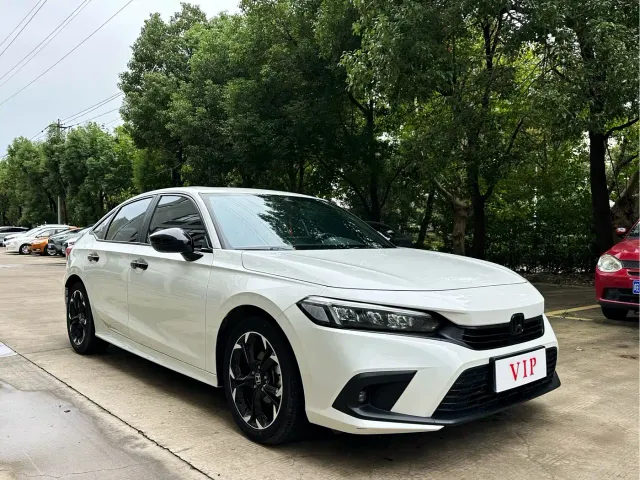 Honda Civic — Фото автомобиля 3