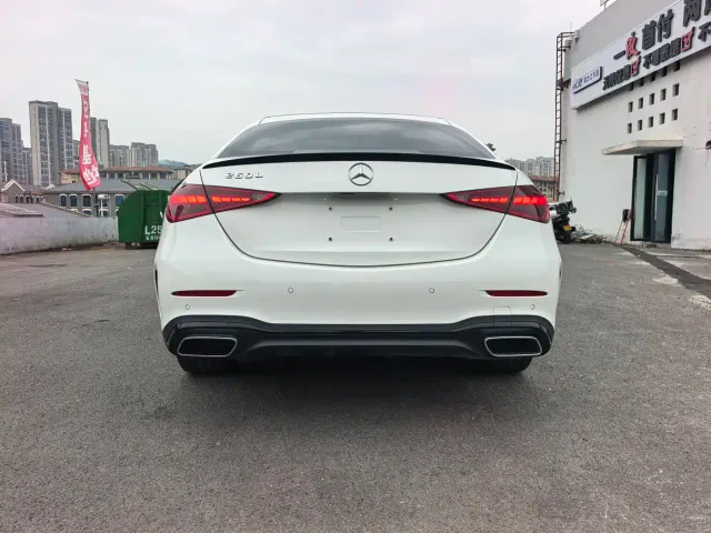 Mercedes-Benz C-Class — Фото автомобиля 12