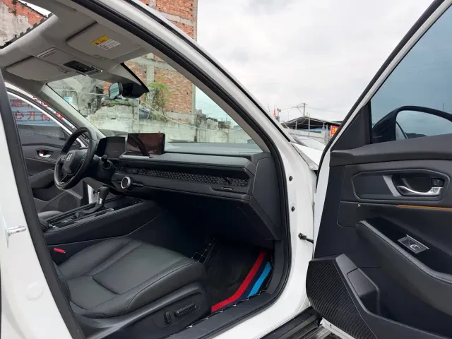 Honda Accord — Фото автомобиля 12
