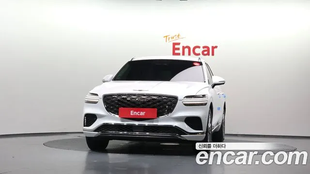 Genesis GV70 2.5T Бензин AWD — Фото автомобиля 3