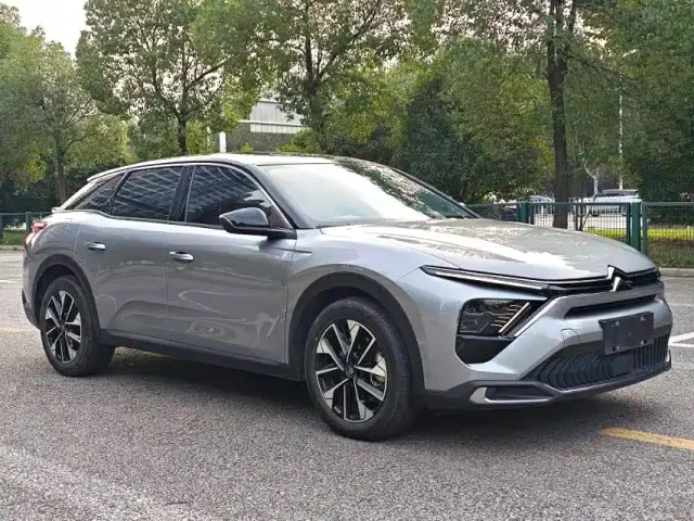 Citroen C5 X — Фото автомобиля 2