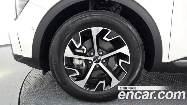 Kia Sportage — Фото автомобиля 5