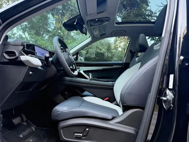 Geely Boyue L — Фото автомобиля 4