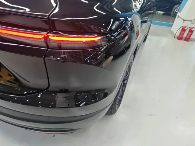 Nio EC6 — Фото автомобиля 7