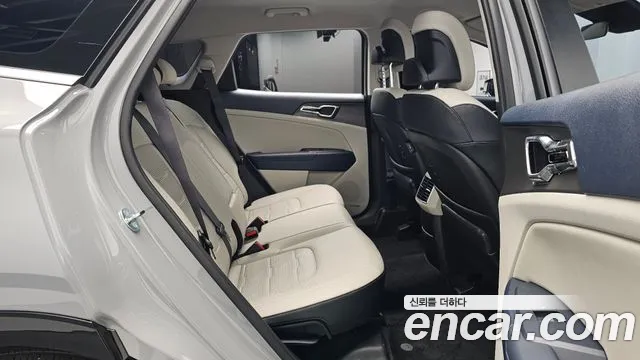 Kia Sportage — Фото автомобиля 17