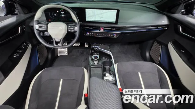 Kia EV6 — Фото автомобиля 6