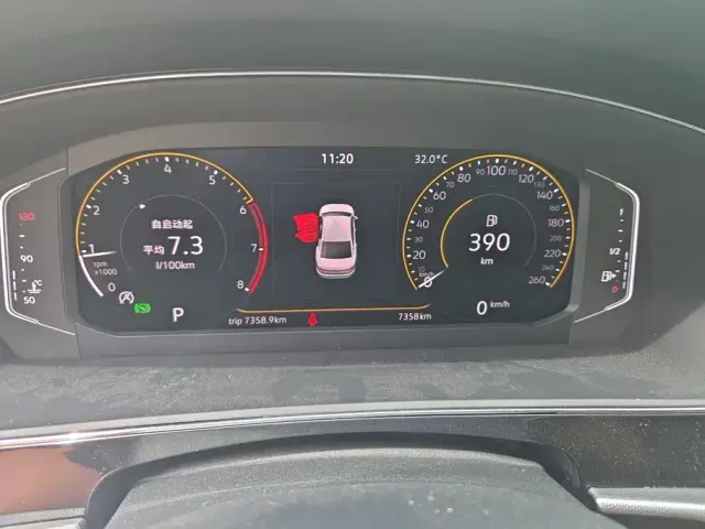 Volkswagen Passat — Фото автомобиля 14