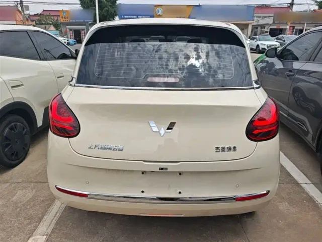 Wuling Bingo — Фото автомобиля 5