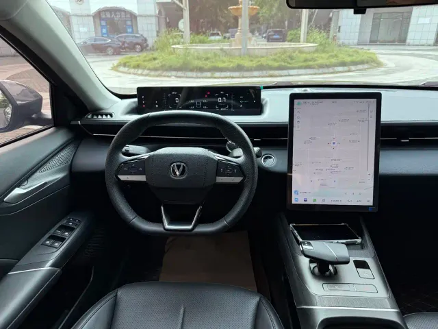 Changan Eado — Фото автомобиля 15