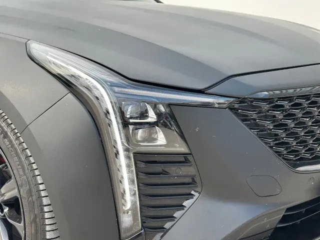 Cadillac CT5 — Фото автомобиля 4