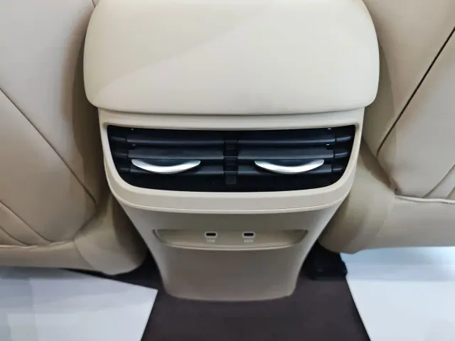 Shangjie SUV — Фото автомобиля 17