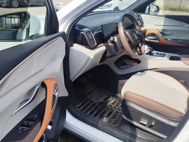 BYD Song Pro — Фото автомобиля 7