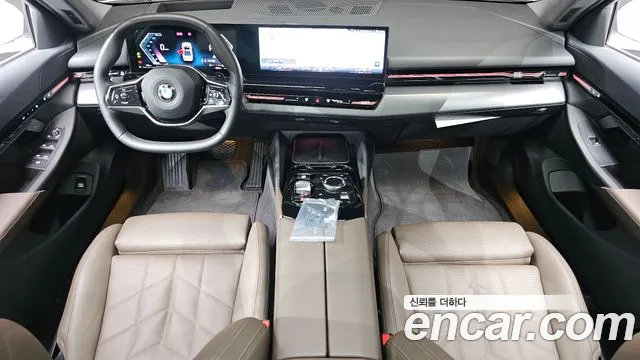 BMW 5-Series — Фото автомобиля 5