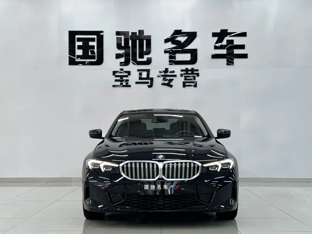 BMW 3 Series — Фото автомобиля 4