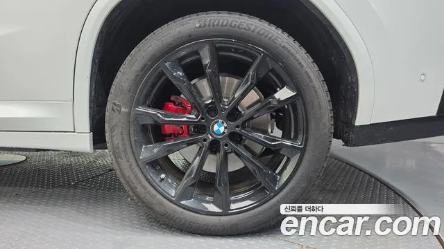 BMW X4 xDrive20i M Sport Pro Special Edition — Фото автомобиля 5