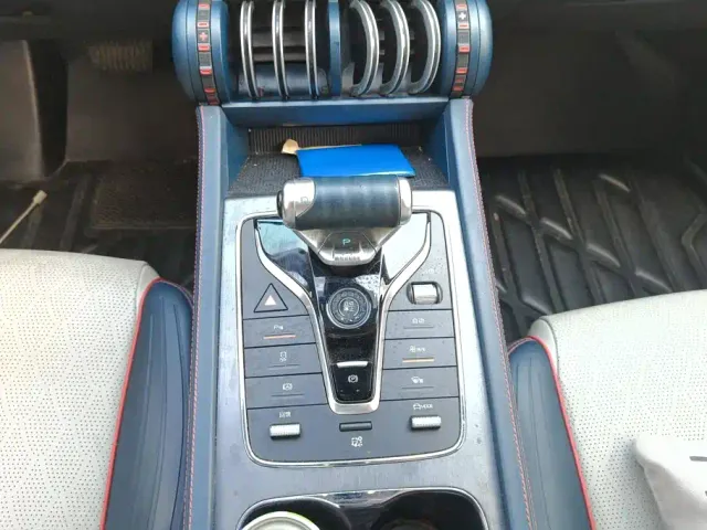 BYD Yuan PLUS — Фото автомобиля 15