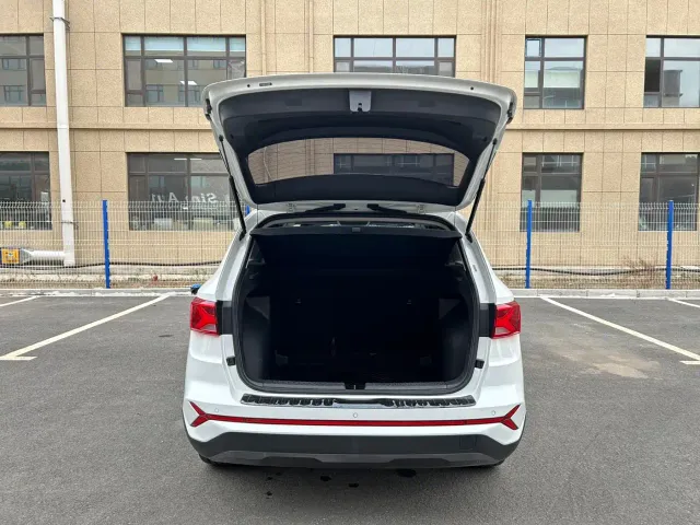 Jetta VS7 — Фото автомобиля 14