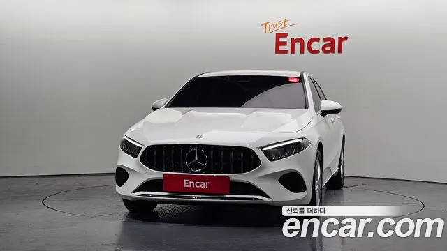 Mercedes-Benz A-Class W177 — Фото автомобиля 3