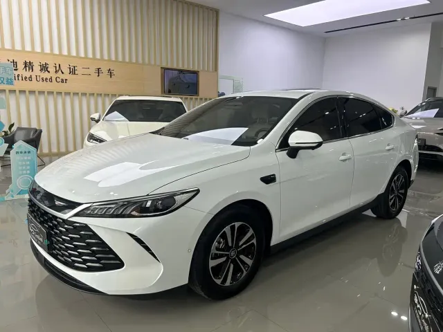 Фотография автомобиля — BYD Qin PLUS