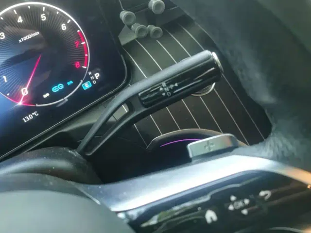 Mercedes-Benz C-Class — Фото автомобиля 16