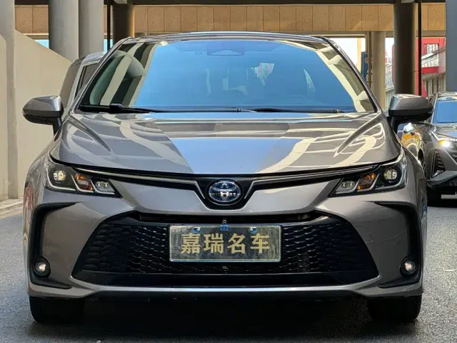 Toyota Corolla — Фото автомобиля 2