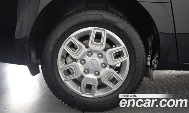 Hyundai Staria — Фото автомобиля 5