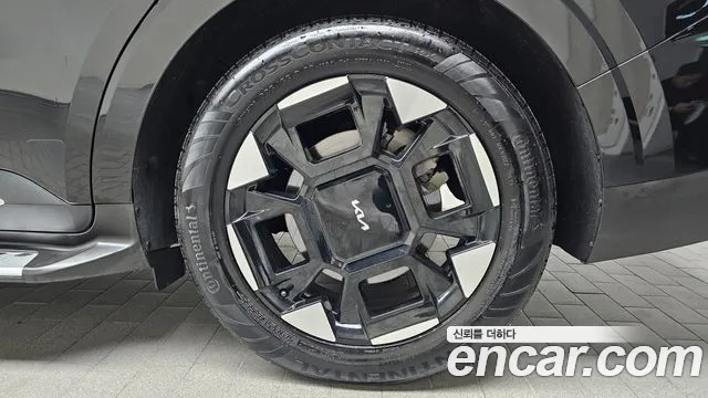 Kia Canival Новый Carnival 4 поколение Бензин 4 места Hi-Limousine — Фото автомобиля 19