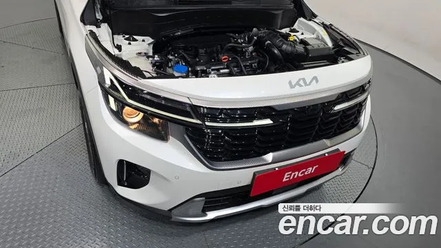 Kia Seltos — Фото автомобиля 9